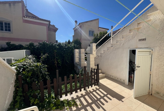 Rynek wtórny - Wiejska posiadłość - Torrevieja - Los Balcones
