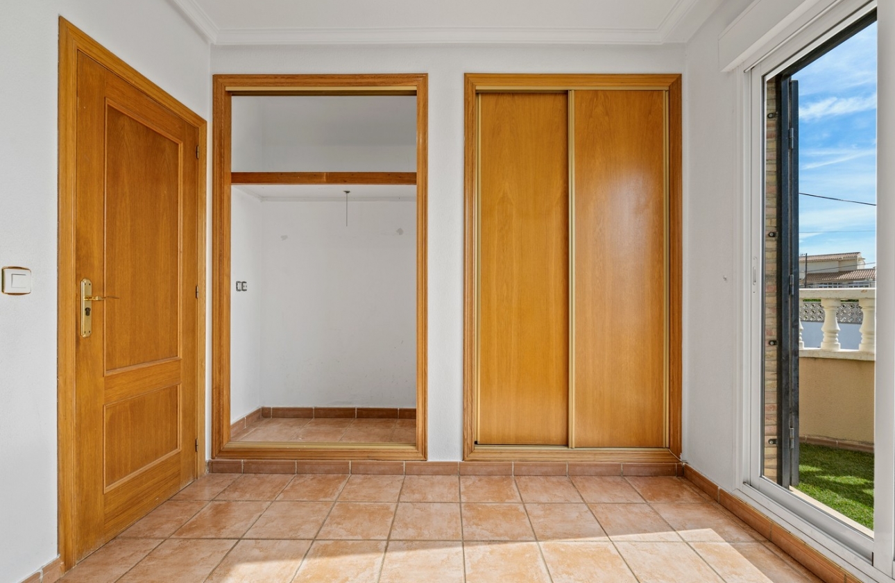 Rynek wtórny - Villa - Orihuela Costa - Castillo de Don Juan