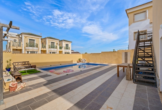 Rynek wtórny - Villa - Orihuela Costa - Castillo de Don Juan