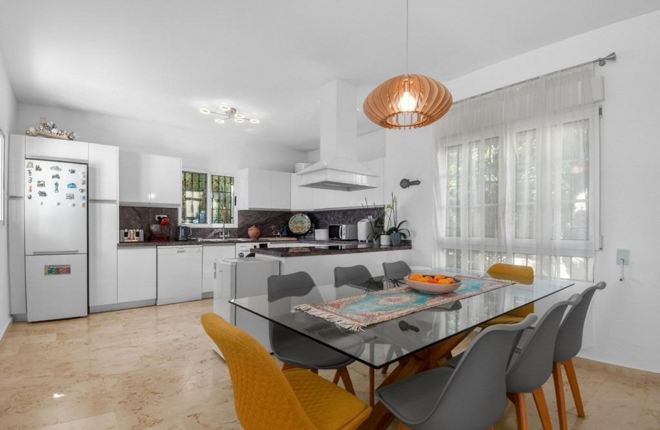 Rynek wtórny - Villa - Orihuela Costa - Las Ramblas