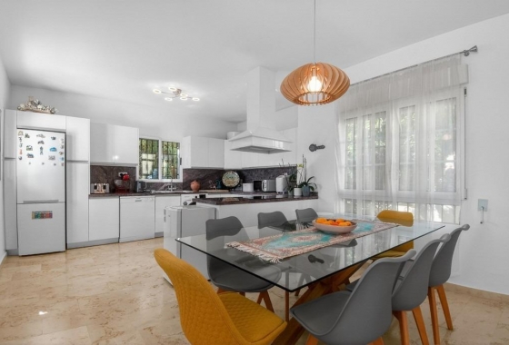 Rynek wtórny - Villa - Orihuela Costa - Las Ramblas