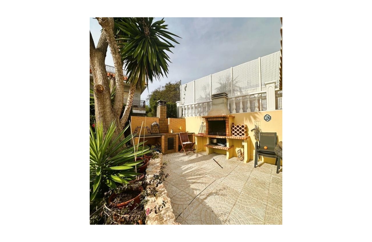 Rynek wtórny - Villa - Orihuela Costa - Campoamor