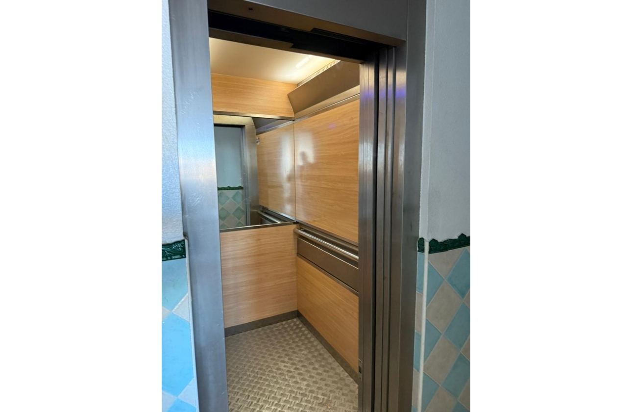 Resale - Apartment - Torrevieja