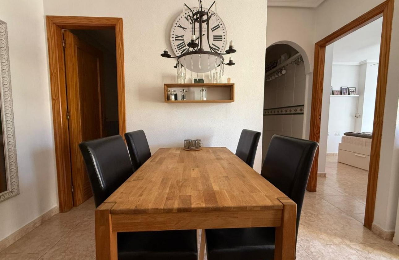 Resale - Apartment - Torrevieja