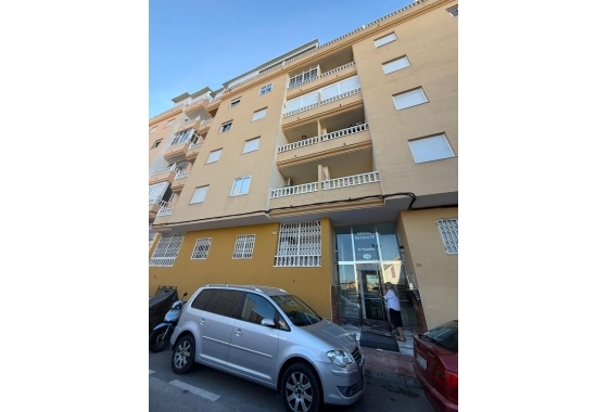 Resale - Apartment - Torrevieja