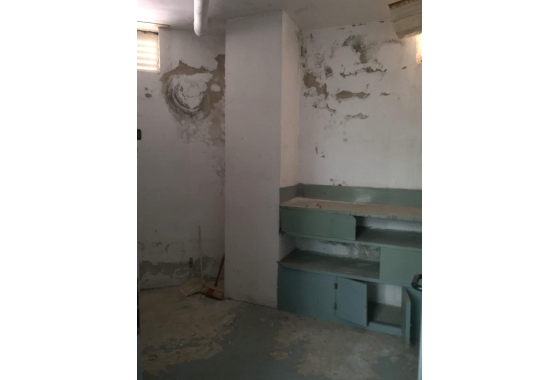 Rynek wtórny - Storeroom - Torrevieja - Estacion de autobuses