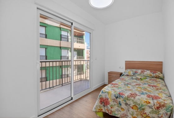 Rynek wtórny - Apartament - Torrevieja - Playa del Cura
