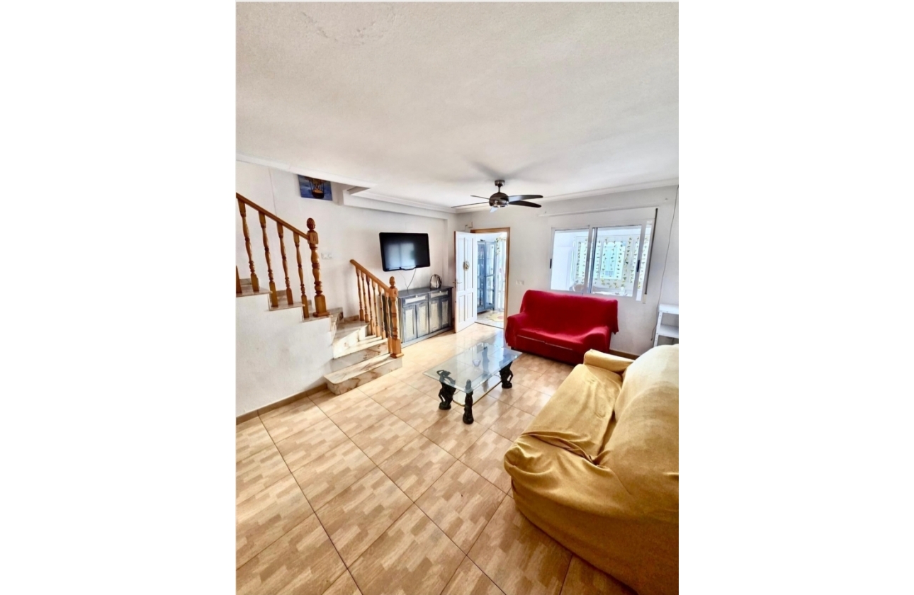 Rynek wtórny - Szeregowiec - Orihuela Costa - Play Flamenca