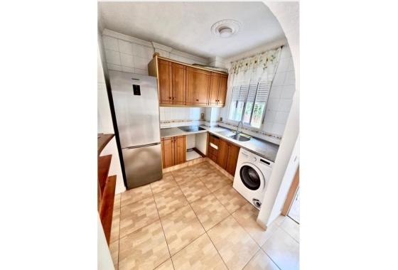 Rynek wtórny - Szeregowiec - Orihuela Costa - Play Flamenca