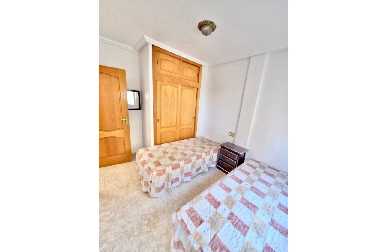 Rynek wtórny - Szeregowiec - Orihuela Costa - Play Flamenca