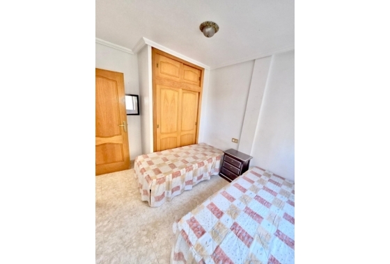 Rynek wtórny - Szeregowiec - Orihuela Costa - Play Flamenca