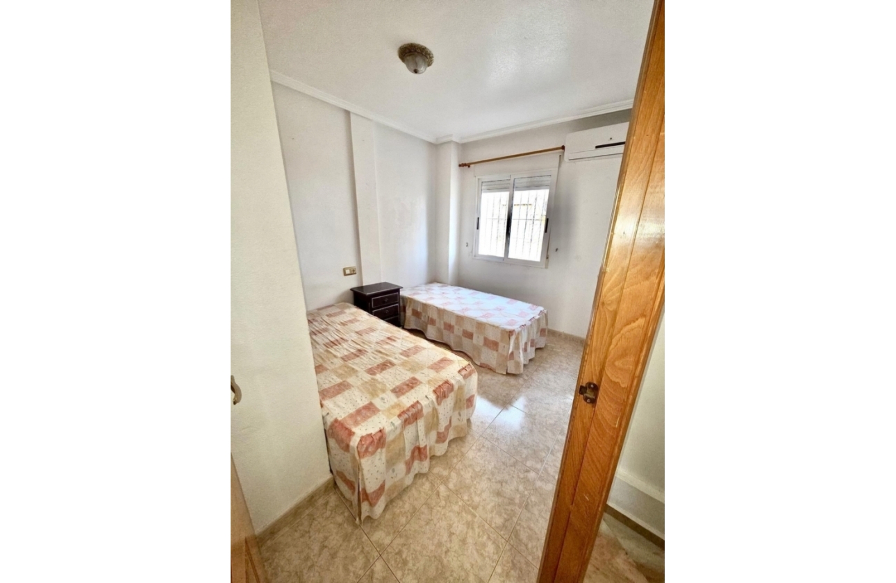 Rynek wtórny - Szeregowiec - Orihuela Costa - Play Flamenca