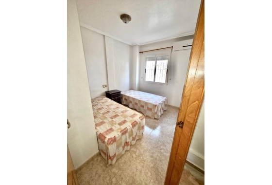 Rynek wtórny - Szeregowiec - Orihuela Costa - Play Flamenca