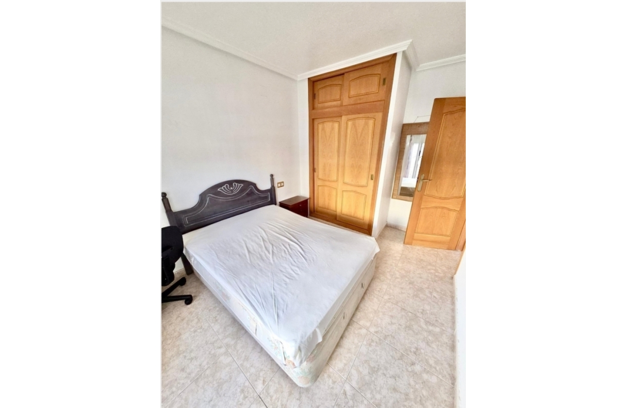 Rynek wtórny - Szeregowiec - Orihuela Costa - Play Flamenca