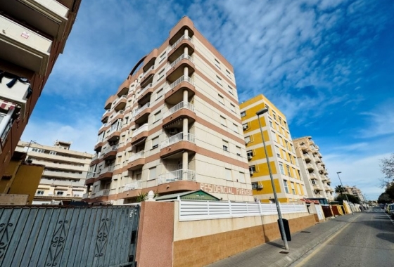 Rynek wtórny - Apartament - Torrevieja - Centro