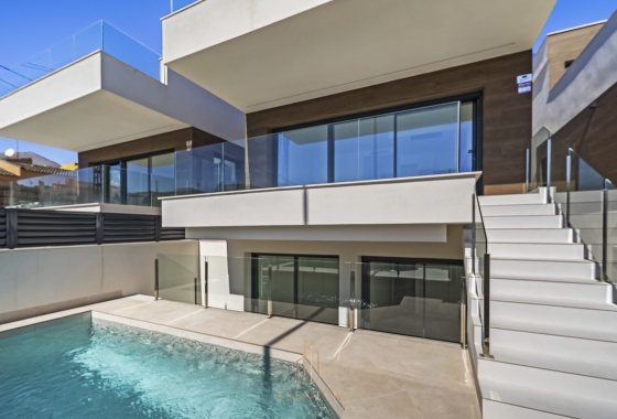 Rynek wtórny - Villa - Torrevieja - La Mata