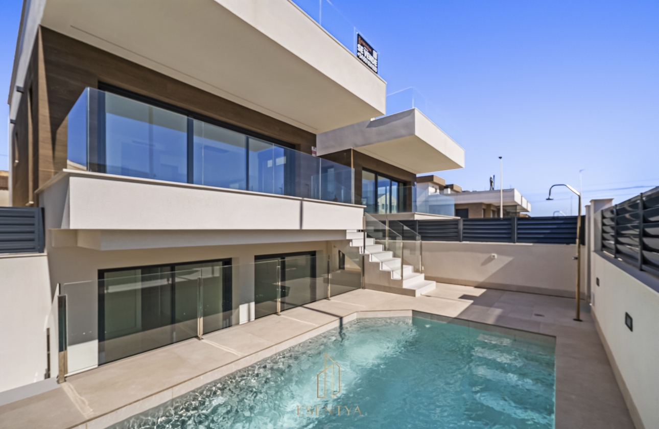 Rynek wtórny - Villa - Torrevieja - La Mata