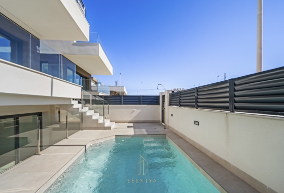 Rynek wtórny - Villa - Torrevieja - La Mata