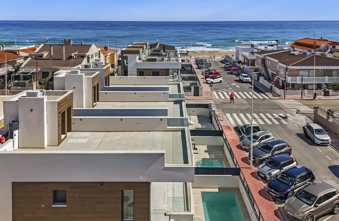 Rynek wtórny - Villa - Torrevieja - La Mata