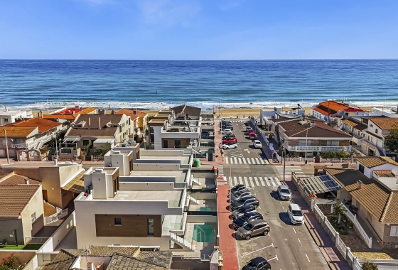 Rynek wtórny - Villa - Torrevieja - La Mata