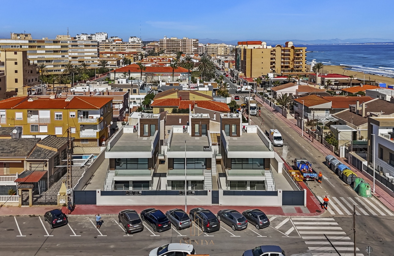 Rynek wtórny - Villa - Torrevieja - La Mata