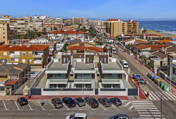 Rynek wtórny - Villa - Torrevieja - La Mata