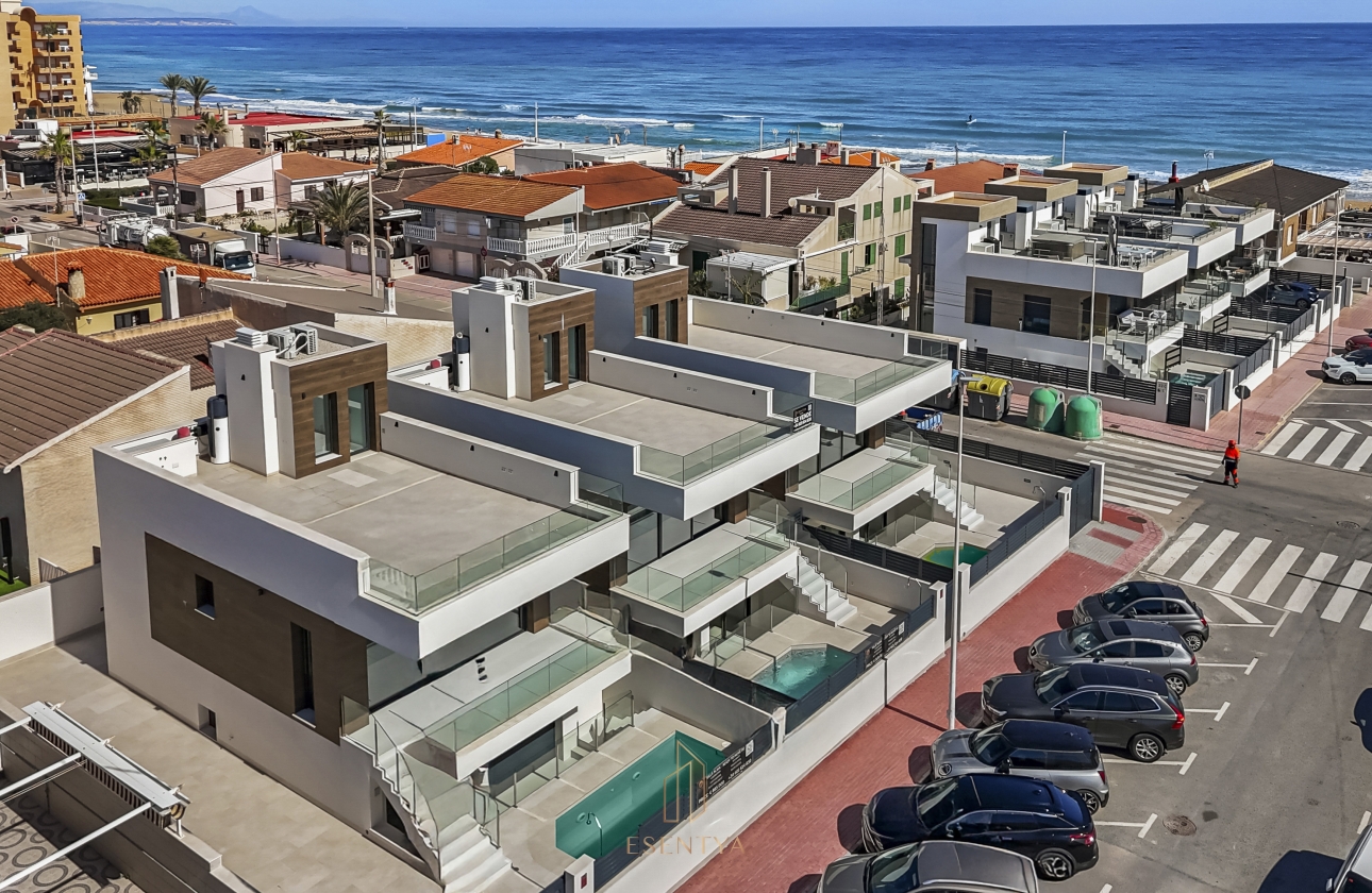 Rynek wtórny - Villa - Torrevieja - La Mata