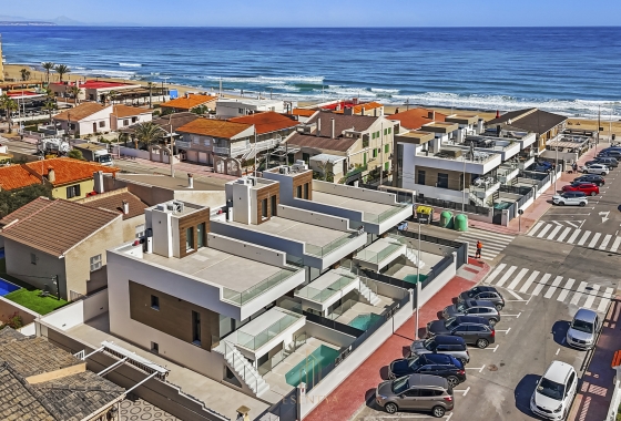 Rynek wtórny - Villa - Torrevieja - La Mata