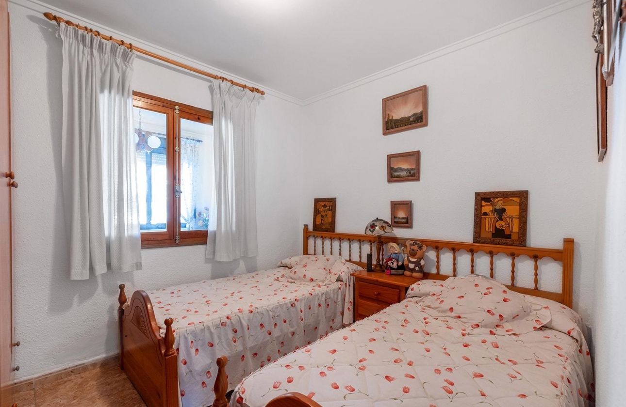 Rynek wtórny - Bungalow - Torrevieja - Torretas
