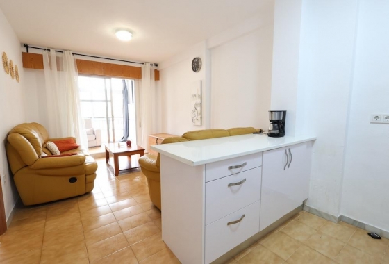 Resale - Apartment - Torrevieja - La Veleta