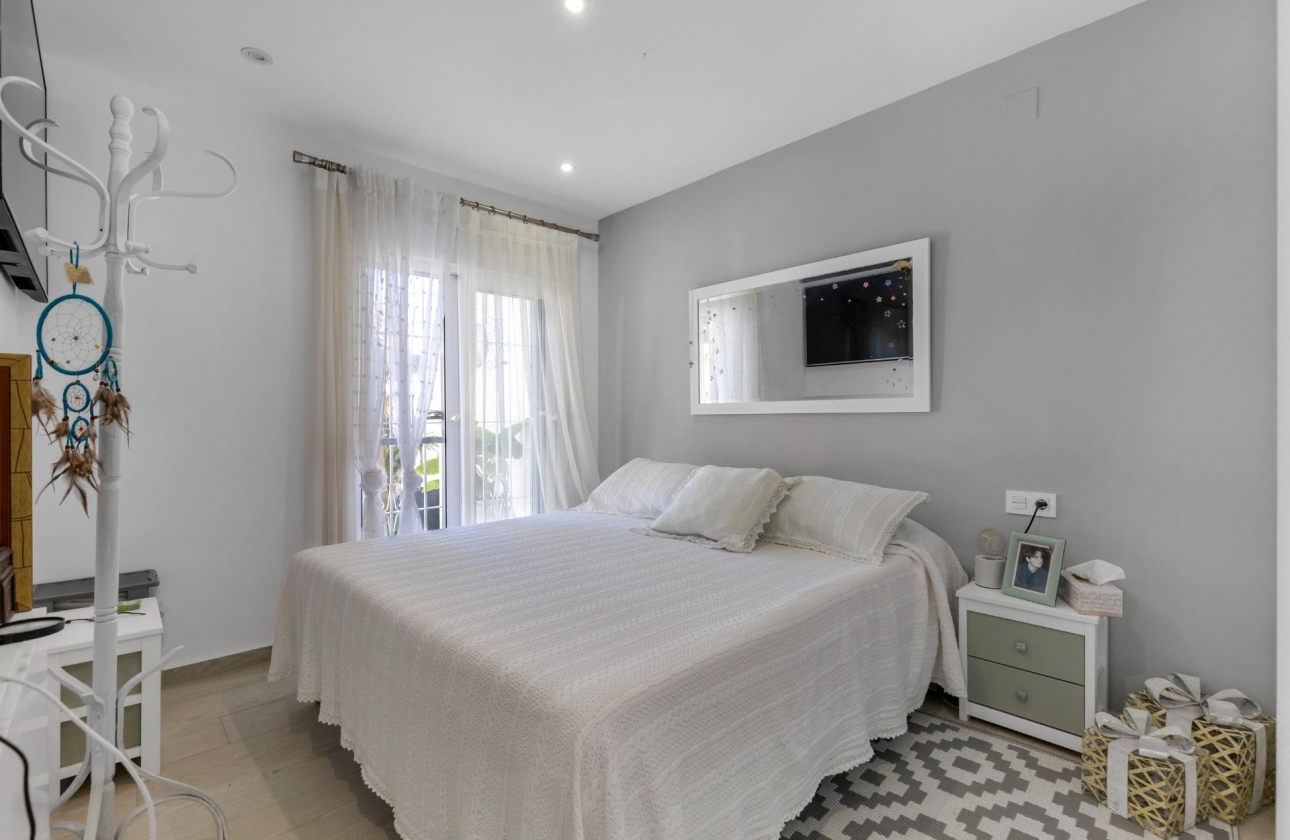 Rynek wtórny - Bungalow - Guardamar del Segura - Urbanizaciones