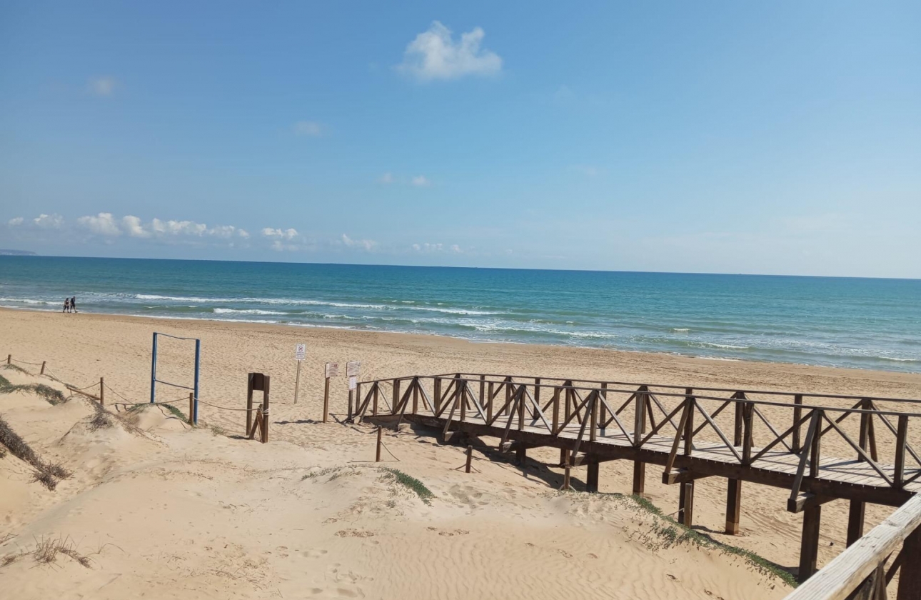 Rynek wtórny - Bungalow - Guardamar del Segura - Urbanizaciones