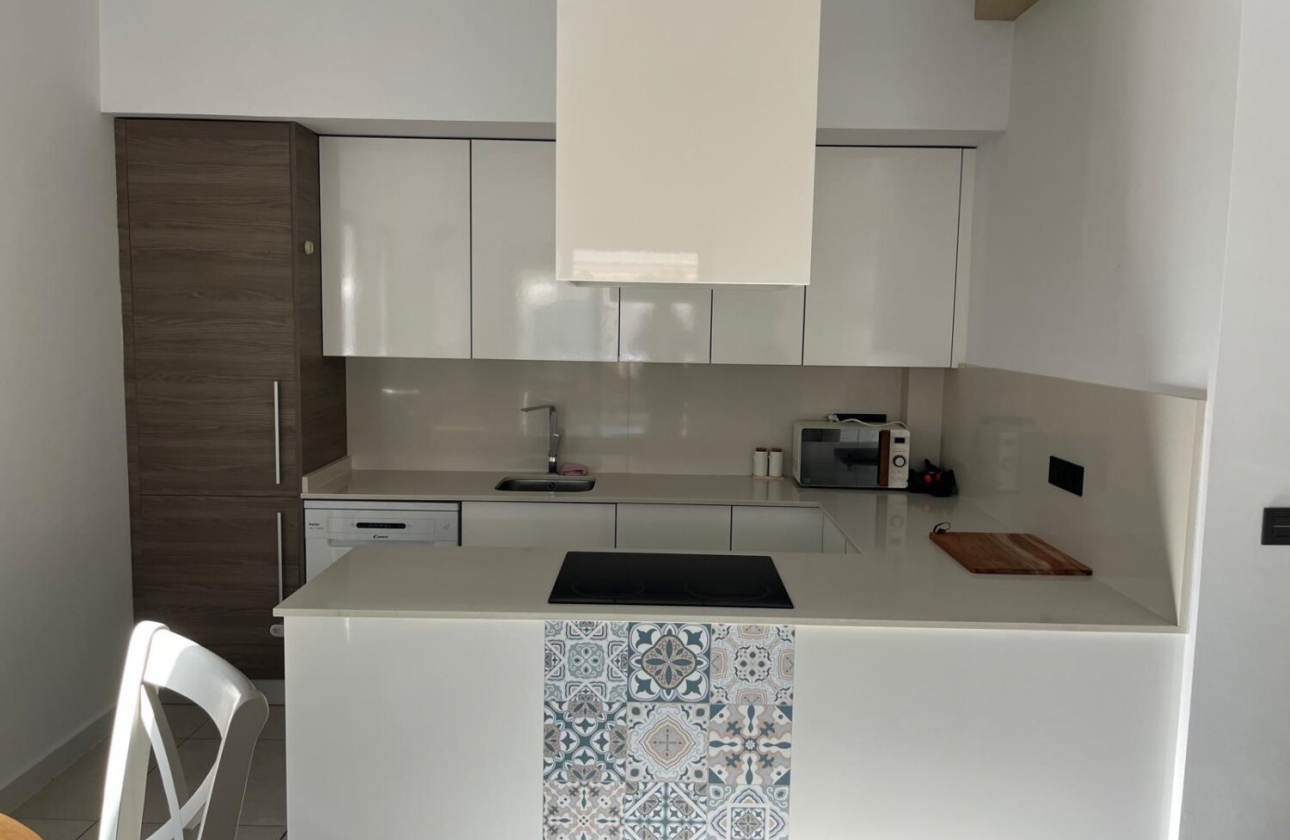 Rynek wtórny - Villa - Orihuela Costa - Lomas de Cabo Roig