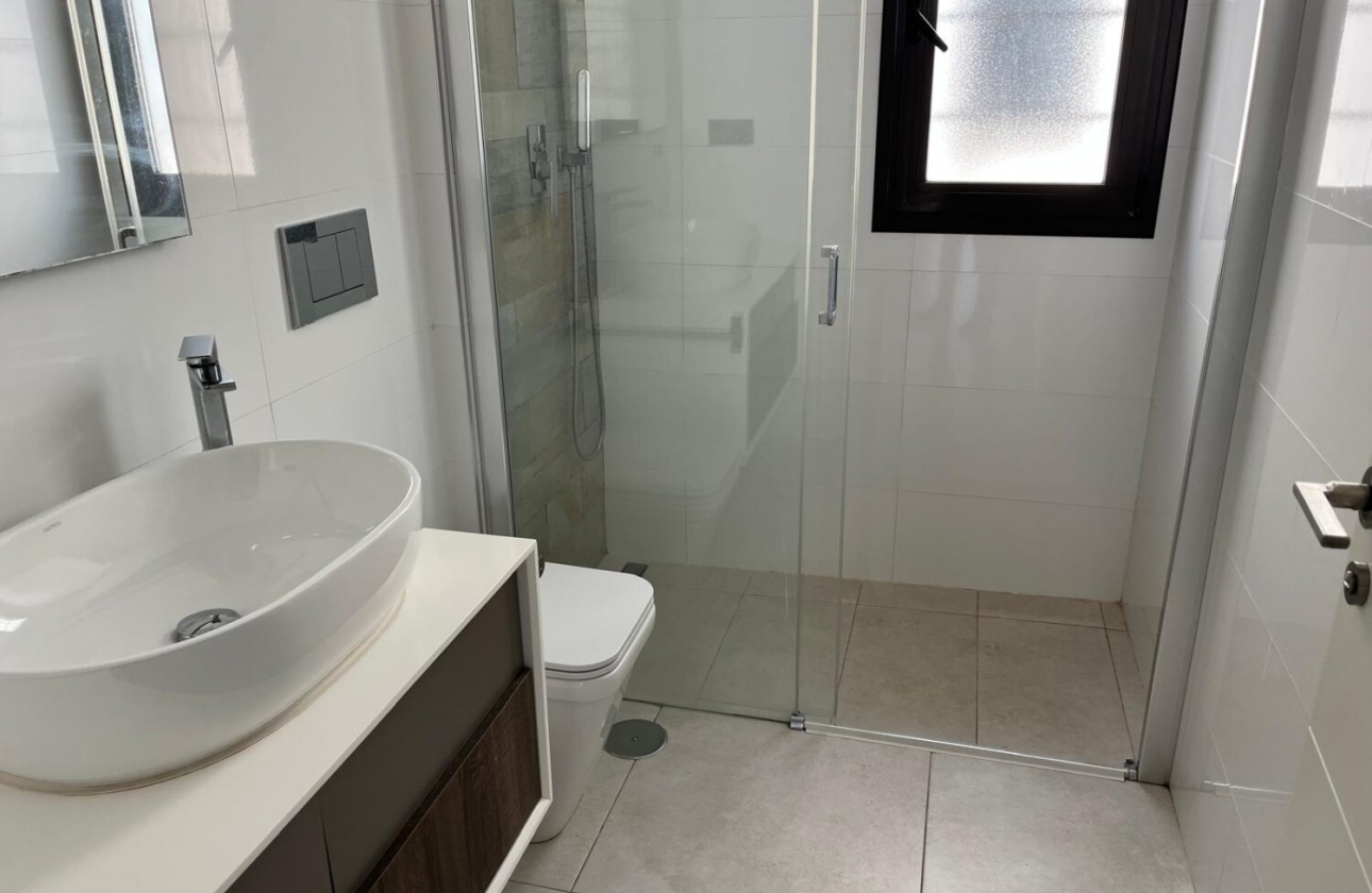 Rynek wtórny - Villa - Orihuela Costa - Lomas de Cabo Roig