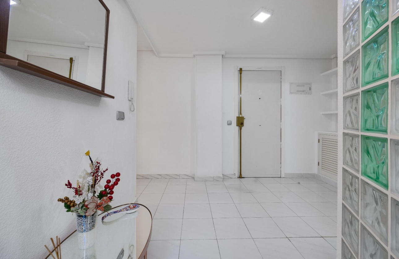 Rynek wtórny - Apartament - Torrevieja - Centro