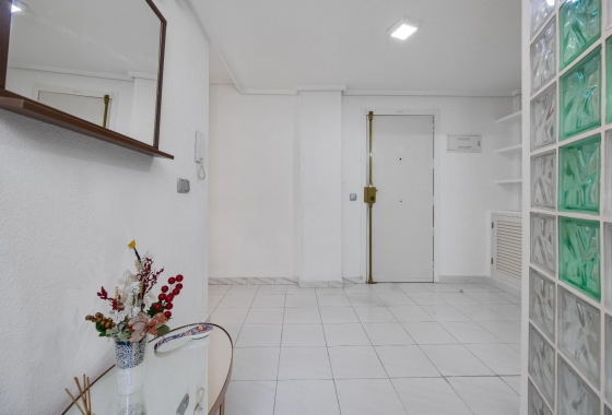 Rynek wtórny - Apartament - Torrevieja - Centro