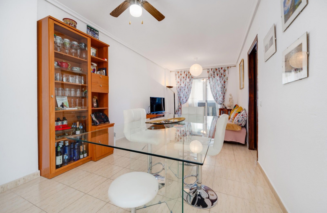 Resale - Apartment - Torrevieja - San Luis