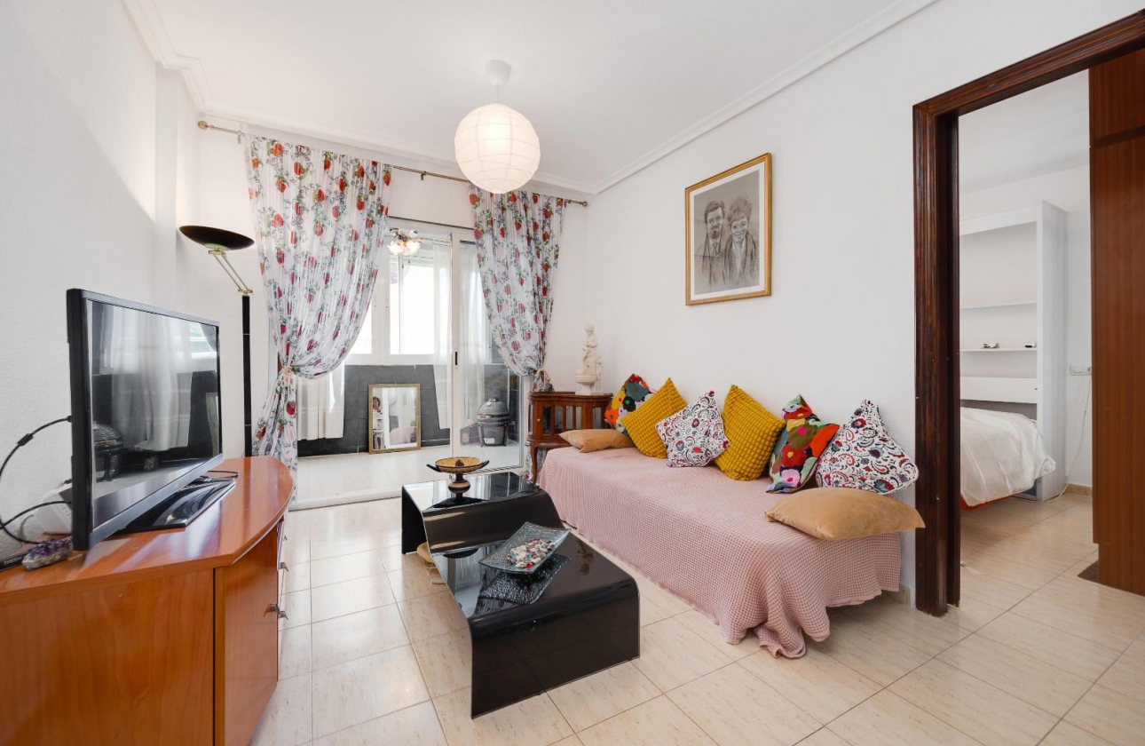 Resale - Apartment - Torrevieja - San Luis