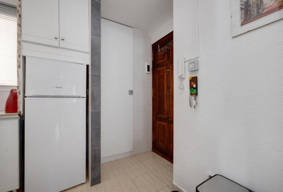 Resale - Apartment - Torrevieja - San Luis