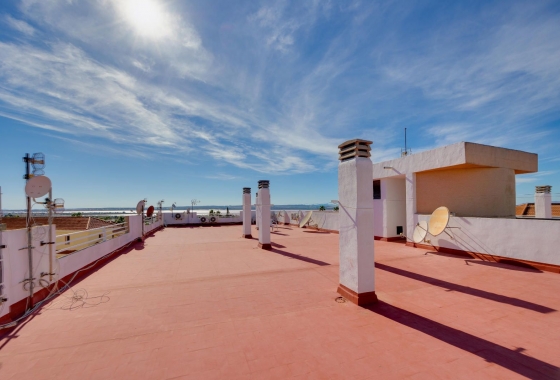 Resale - Apartment - Torrevieja - San Luis
