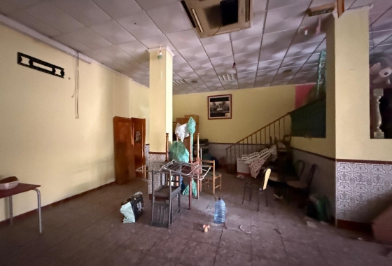 Rynek wtórny - Nieruchomość komercyjna - Torrevieja - Playa del Cura