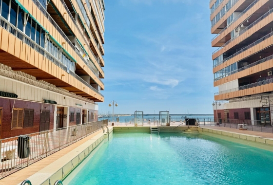 Rynek wtórny - Apartament - Torrevieja - Acequion