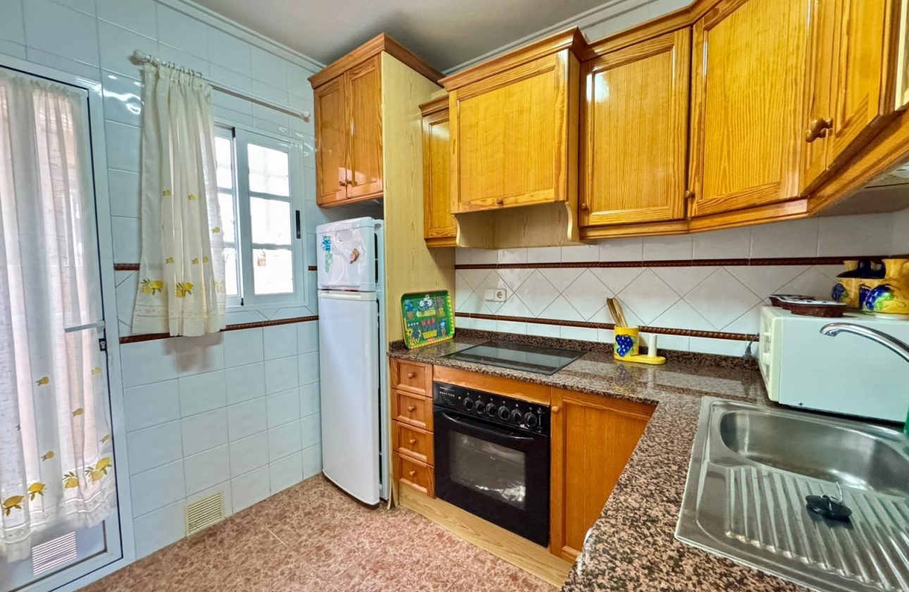 Rynek wtórny - Villa - Torrevieja - Los Balcones