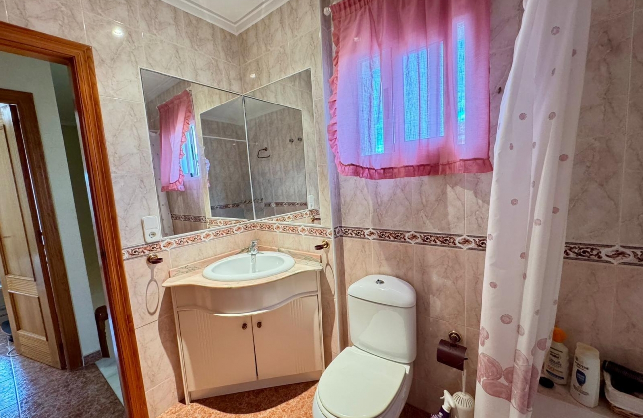 Rynek wtórny - Villa - Torrevieja - Los Balcones