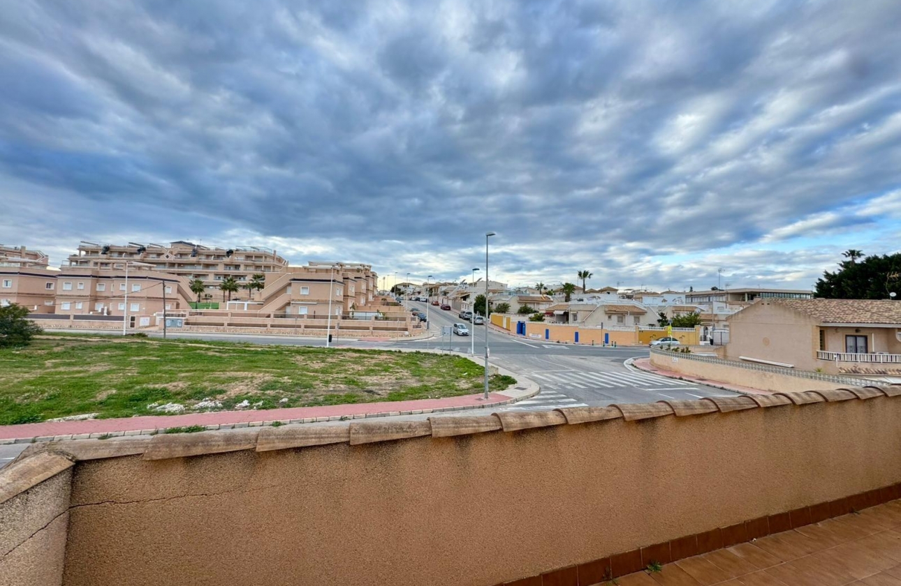 Rynek wtórny - Villa - Torrevieja - Los Balcones