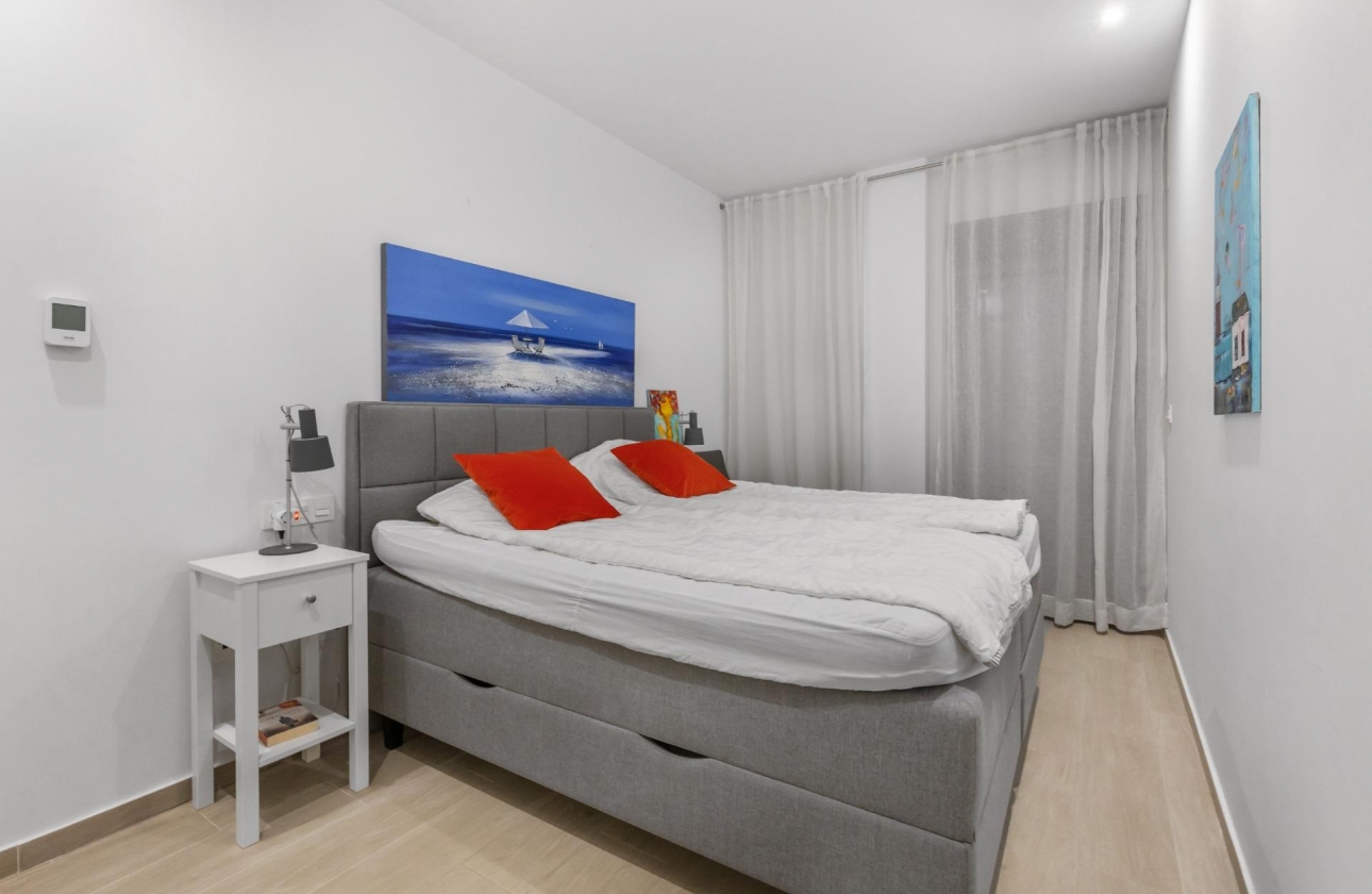 Rynek wtórny - Apartament - Torrevieja - Los Frutales