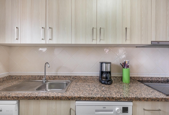 Rynek wtórny - Apartament - Torrevieja - Estacion de autobuses