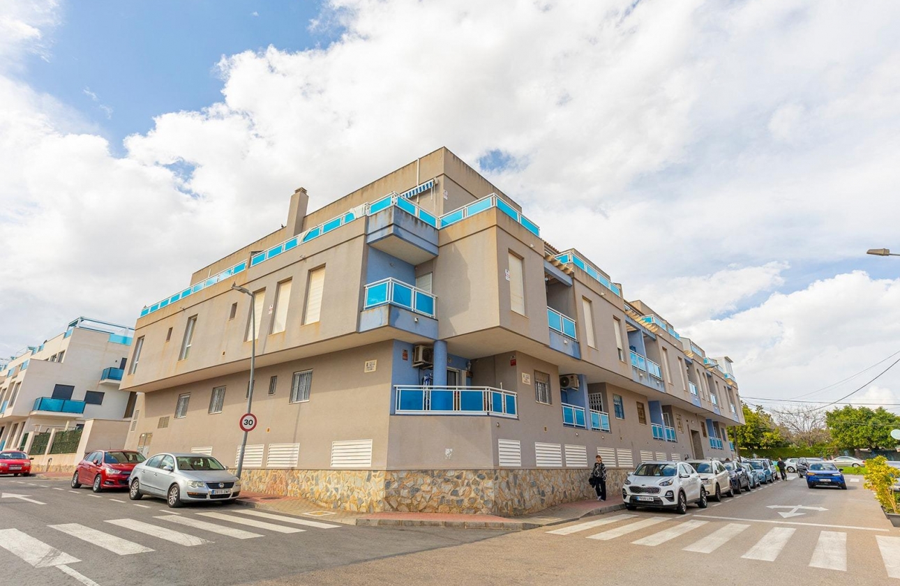 Rynek wtórny - Apartament - Torrevieja - Estacion de autobuses