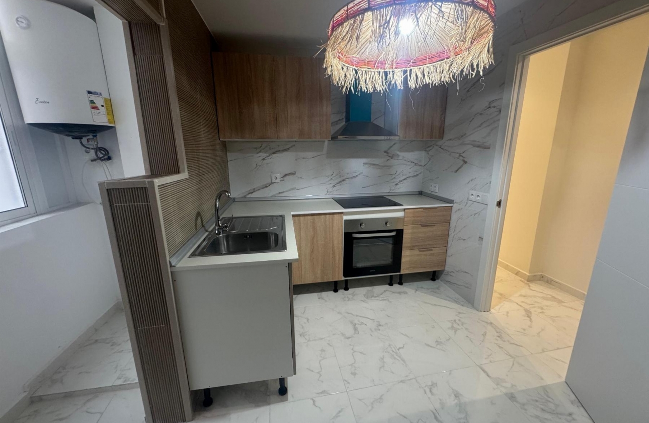 Rynek wtórny - Apartament - Torrevieja - Muelle Pesquero