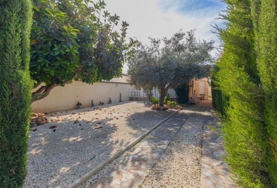 Rynek wtórny - Villa - Torrevieja - El Chaparral